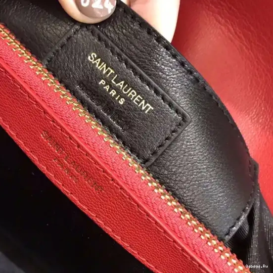 YSL MEDIUM COLLEGE 0701